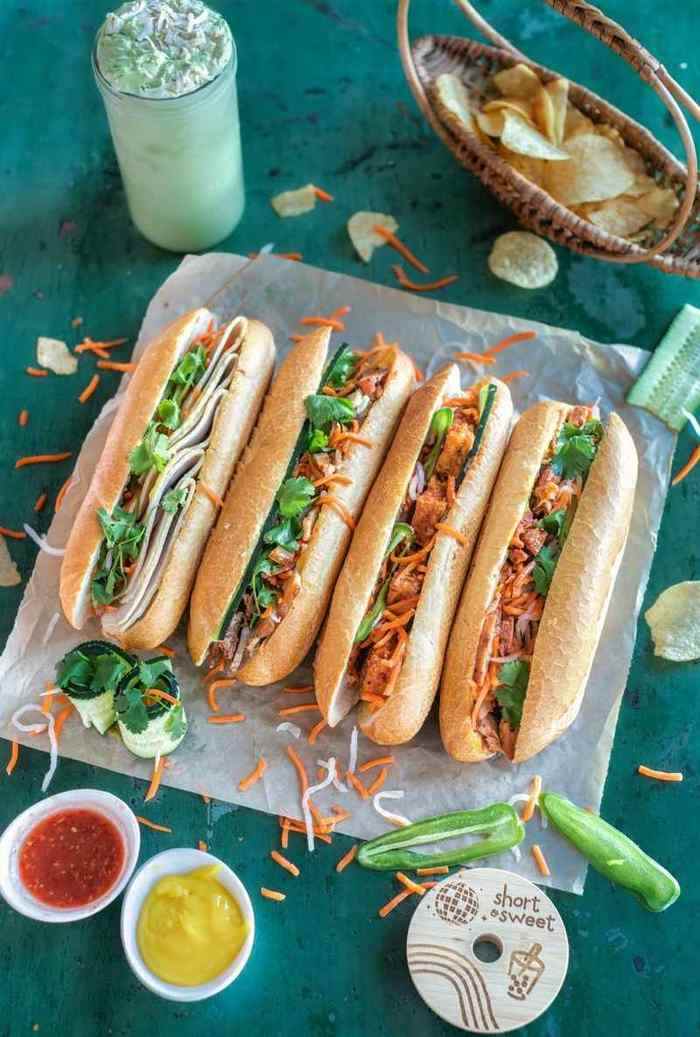 Bánh Mì – Vietnamese baguette sandwich workshop at Family Kitchen Da Nang