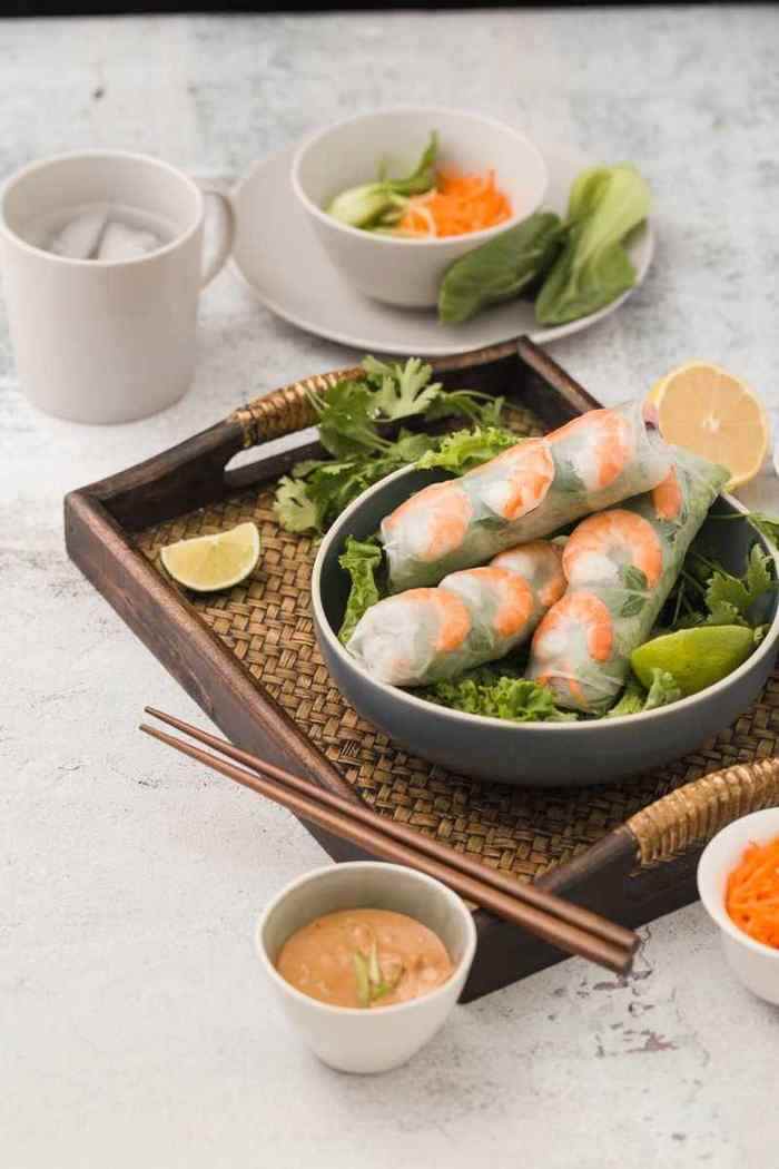 Fresh Vietnamese spring rolls (Gỏi Cuốn) prepared at Family Kitchen Da Nang